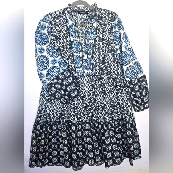Kourt (NWT) Blue and Black Patterned Dress. Size M - Picture 8 of 10